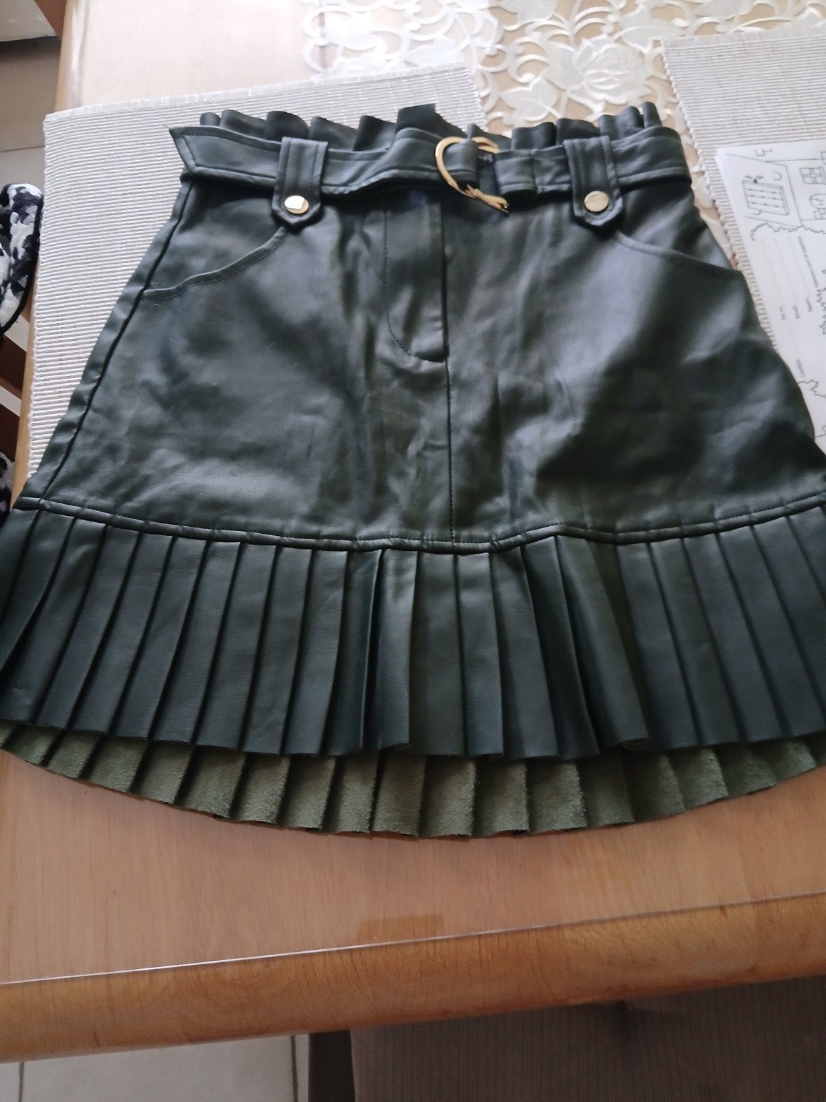 Zara Groene Faux lederlook Plissé Rok - Maat XS, Kleding | Dames, Zara, Ophalen of Verzenden, Zo goed als nieuw, Maat 34 (XS) of kleiner