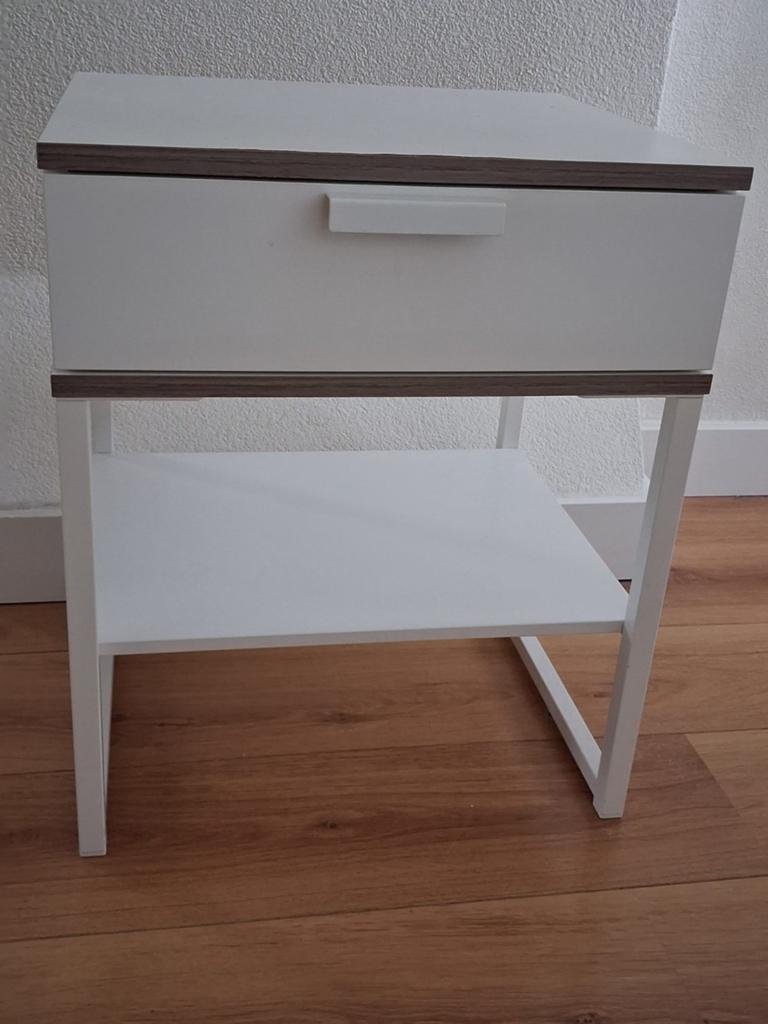 Nachtkastje, Huis en Inrichting, Ophalen, Minder dan 45 cm, Minder dan 55 cm