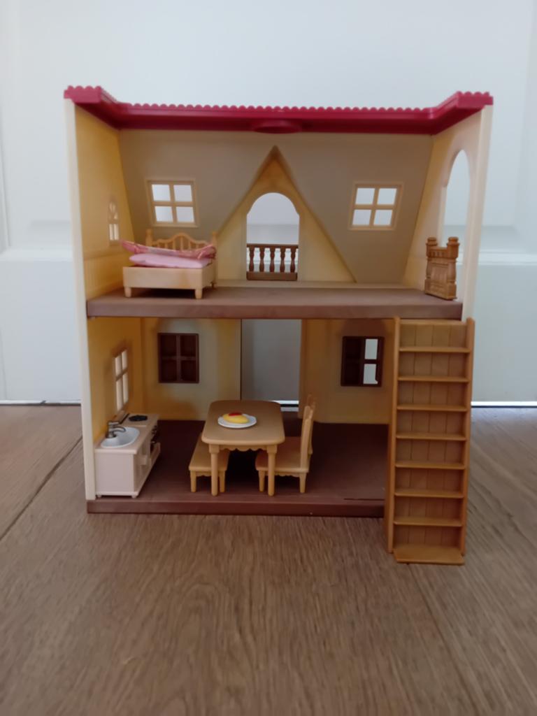 Sylvanian families starter huis, Kinderen en Baby's, Speelgoed | Poppenhuizen, Ophalen of Verzenden, Poppenhuis