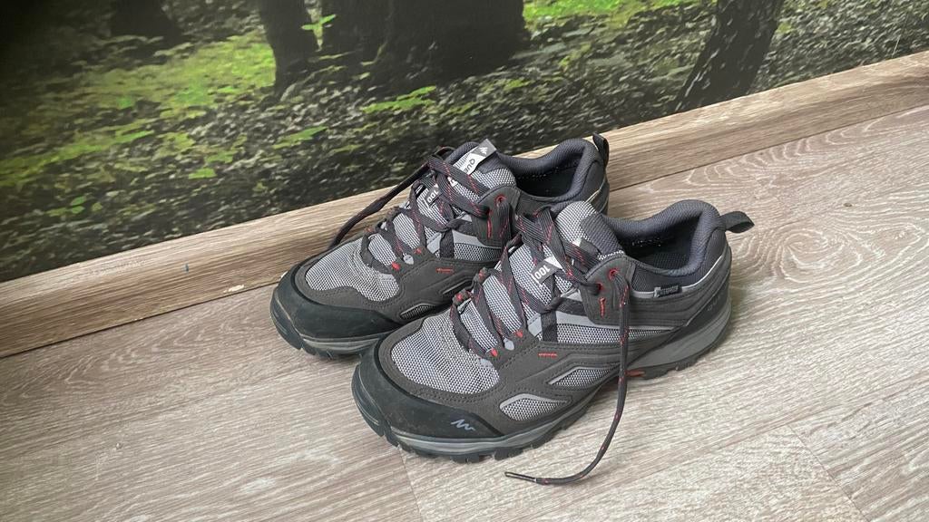 Quechua waterdichte wandelschoenen maat 40, 2 weken gebruikt, Sport en Fitness, Bergsport en Wandelen, Ophalen of Verzenden, Zo goed als nieuw