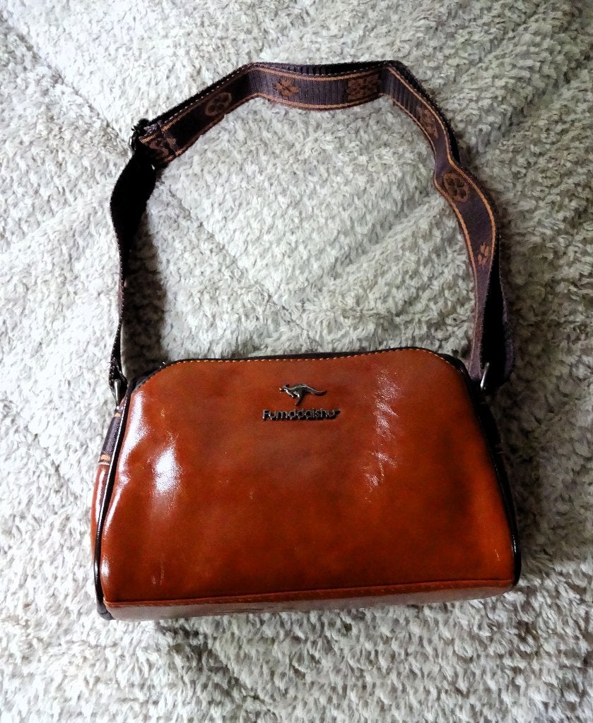 Bruine crossbody Fumddalshu schoudertas, Sieraden, Tassen en Uiterlijk, Tassen | Schoudertassen, Verzenden, Nieuw, Bruin, Overige merken