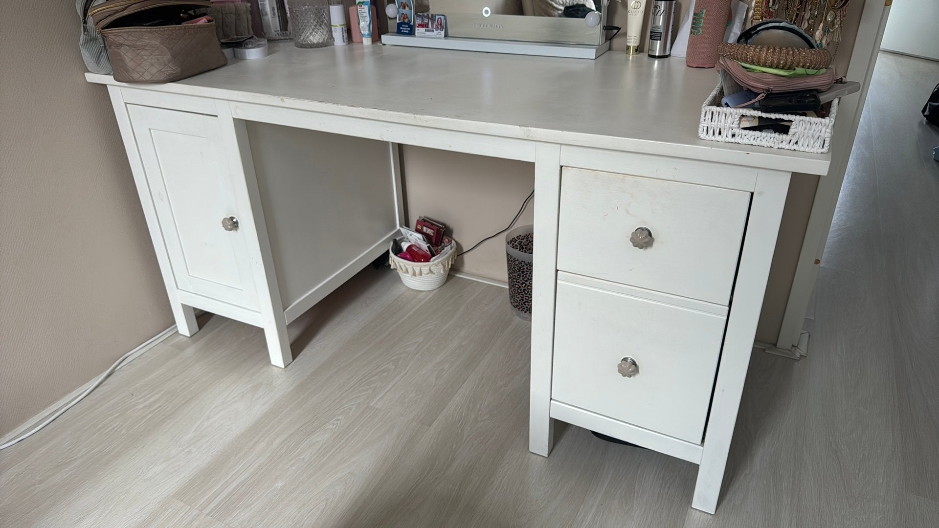 Bureau Ikea, Ophalen, Opbergruimte, Gebruikt, Hout