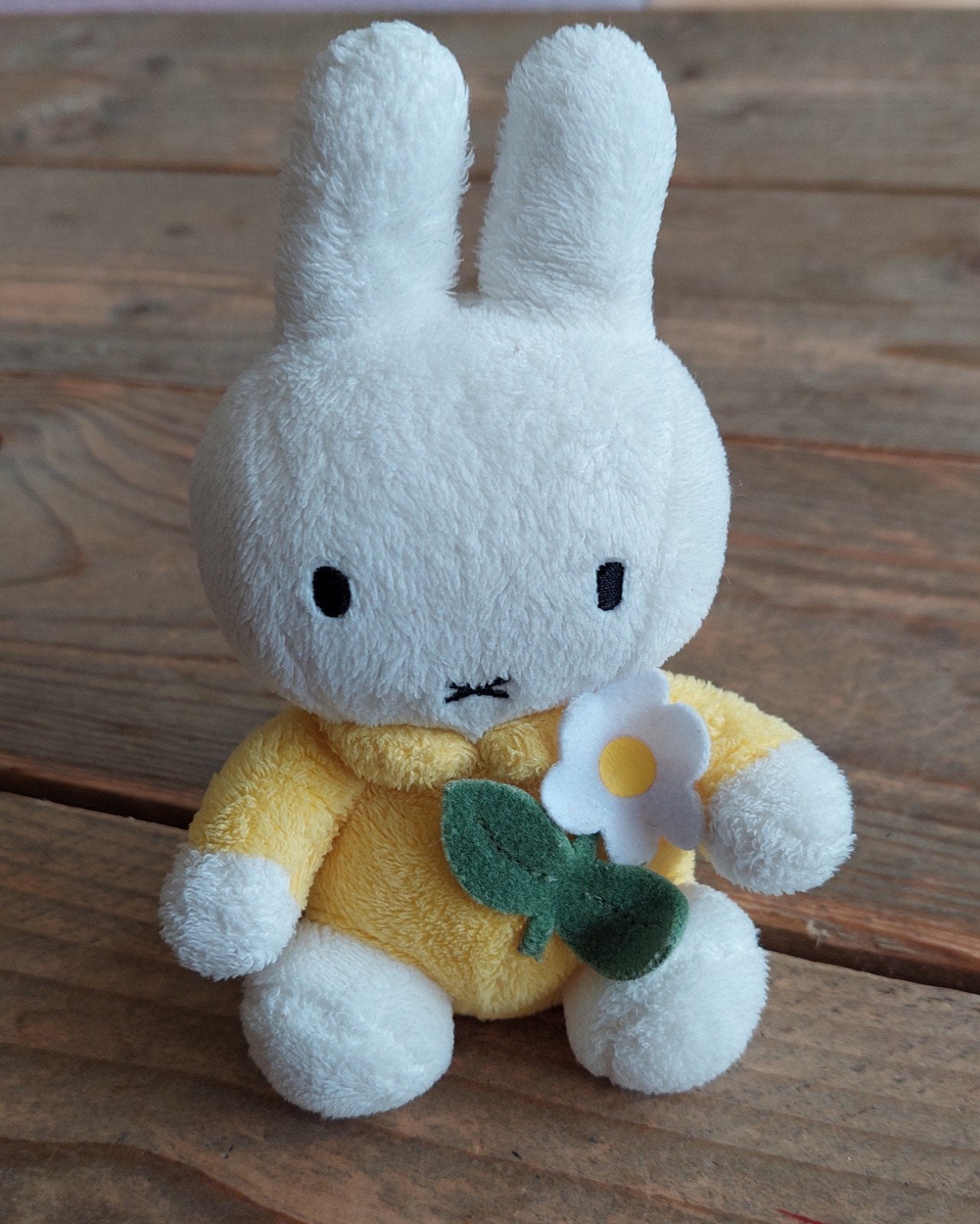 Nijntje knuffel met bloem, Nijntjes tuin, Overige merken, Konijn, Nijntje, Ophalen of Verzenden
