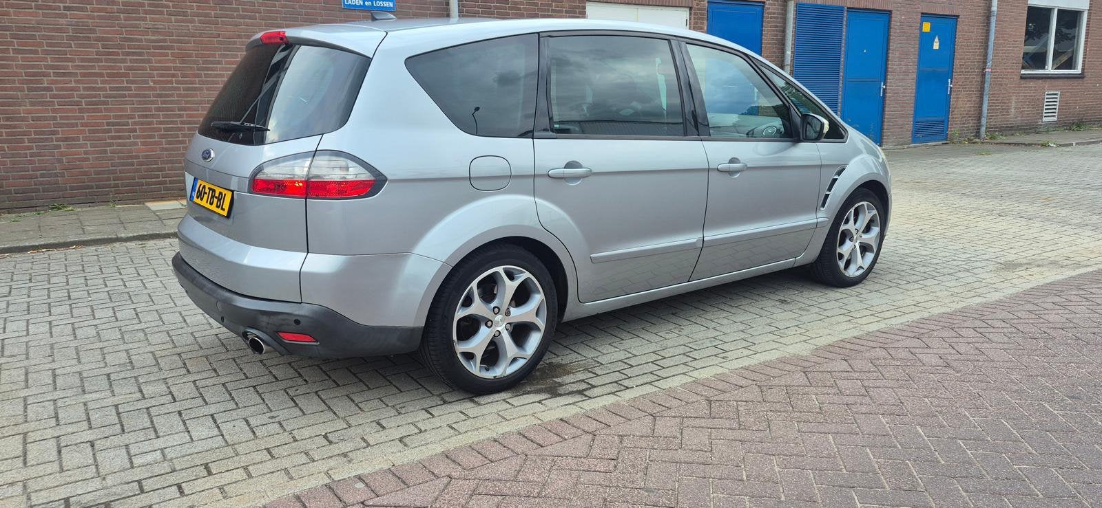 Ford S-Max 2.5 20V Turbo 162KW 2006 Grijs 7 person, Auto's, Voorwielaandrijving, 1581 kg, 7 stoelen, 2521 cc