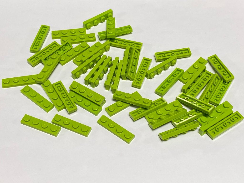 Partij 50x nieuwe 1x4 Lego plaatjes diverse kleuren, Overige thema's, Lego, Nieuw, Ophalen of Verzenden