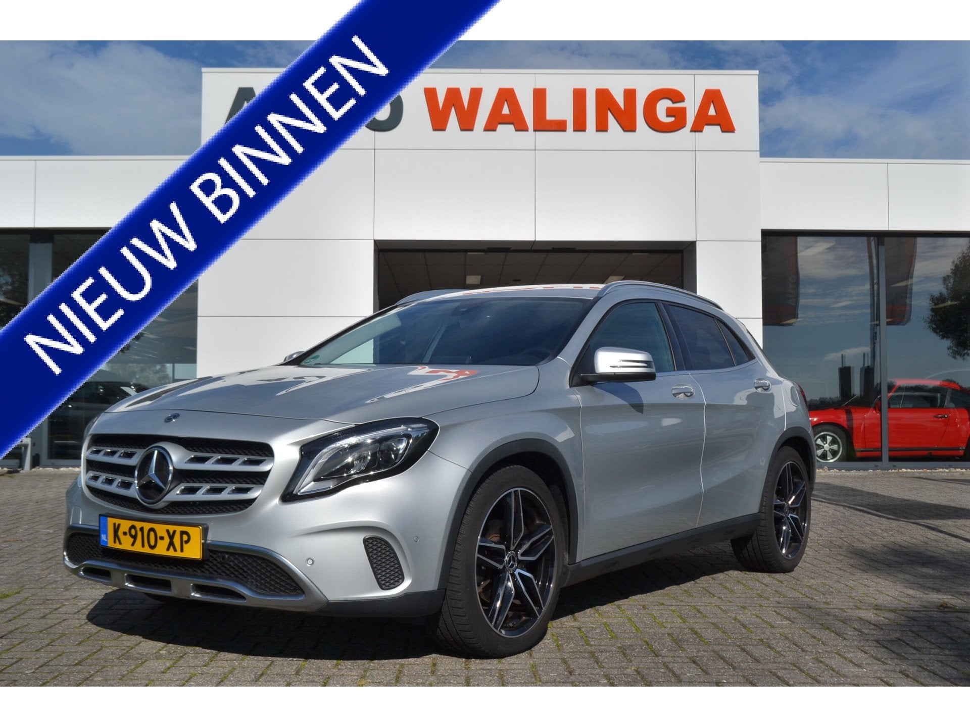 Mercedes-Benz GLA 180 Automaat | Leer | Carplay | Stoelverw., 15 km/l, Gebruikt, 4 cilinders, 715 kg