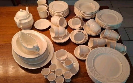 54 delig Wedgwood Edme servies -NB  borden zijn al verkocht, Huis en Inrichting, Ophalen, Klassiek, Zo goed als nieuw, Compleet servies