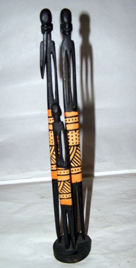 Handgesneden houten Afrikaanse beeldengroep. H. 30cm.Nieuwst, Hout, Handgemaakt, Afrika, Ophalen of Verzenden