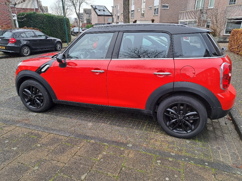 Mini Countryman 1.6 Cooper 2010 Rood, Auto's, Mini, Particulier, Countryman, ABS, Airbags, Airconditioning, Bluetooth, Boordcomputer