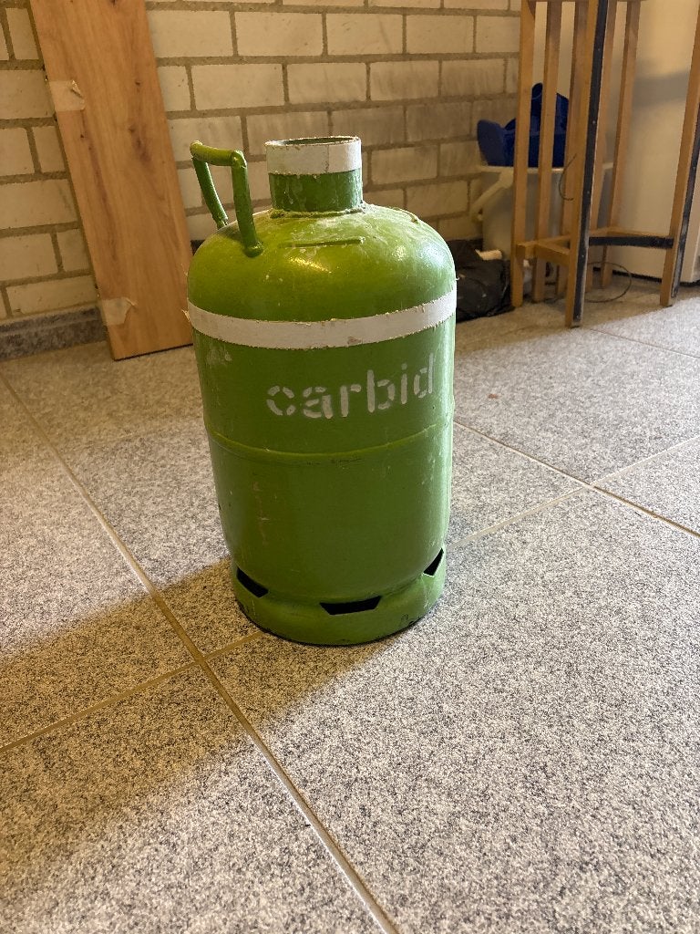 Carbid bus, Ophalen, Gebruikt