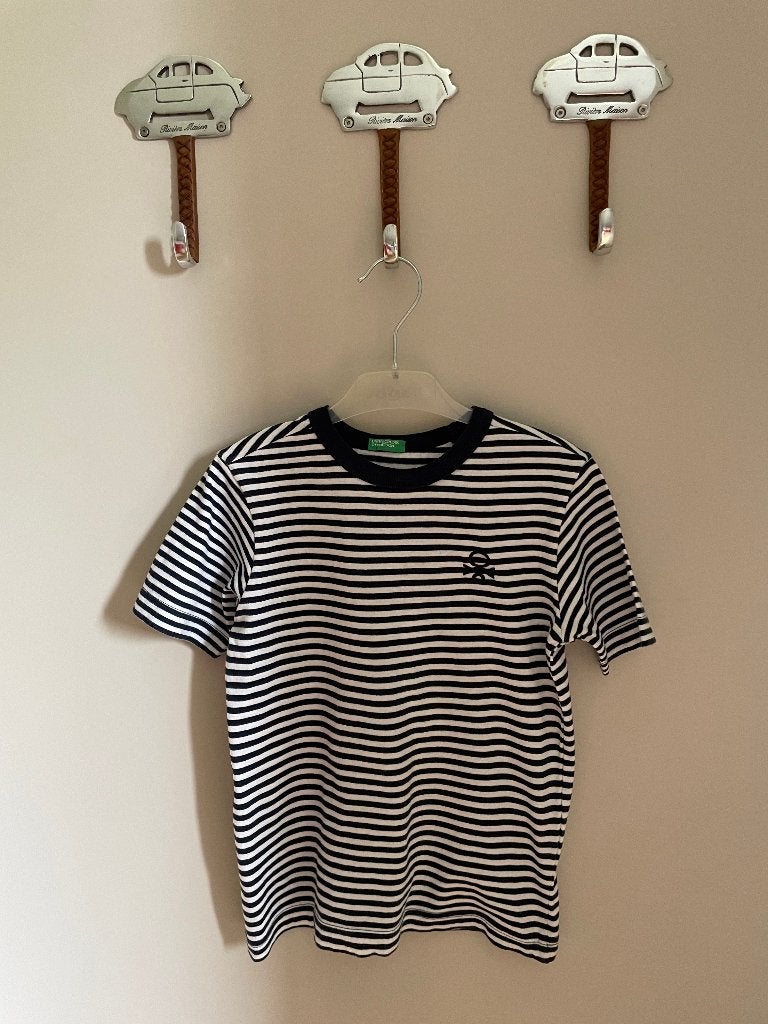 Shirt maat 122 blauw wit streepje Benetton, Kinderen en Baby's, Kinderkleding | Maat 122, Ophalen, Zo goed als nieuw, Shirt of Longsleeve