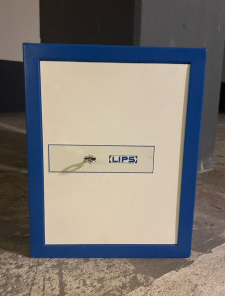 Mooie veilige privékluis / kluis / brandkast, Huis en Inrichting, Ophalen, Zo goed als nieuw, Brandkast