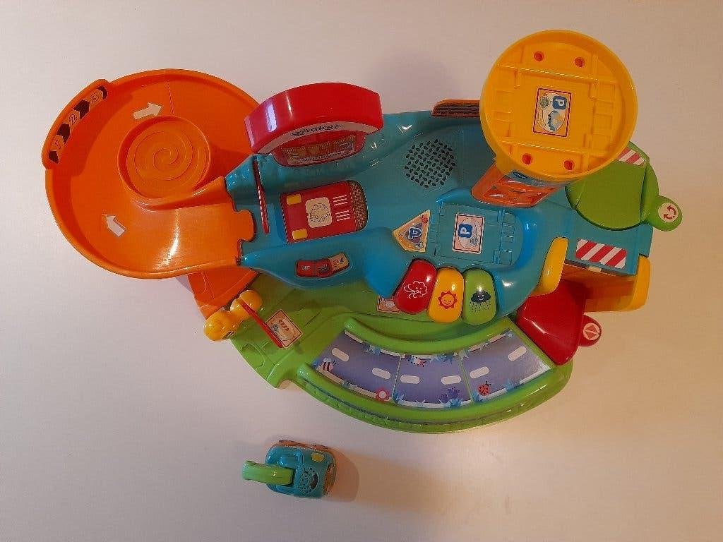 Vtech Toet Toet auto Garage, Ophalen, Gebruikt, 2 tot 4 jaar