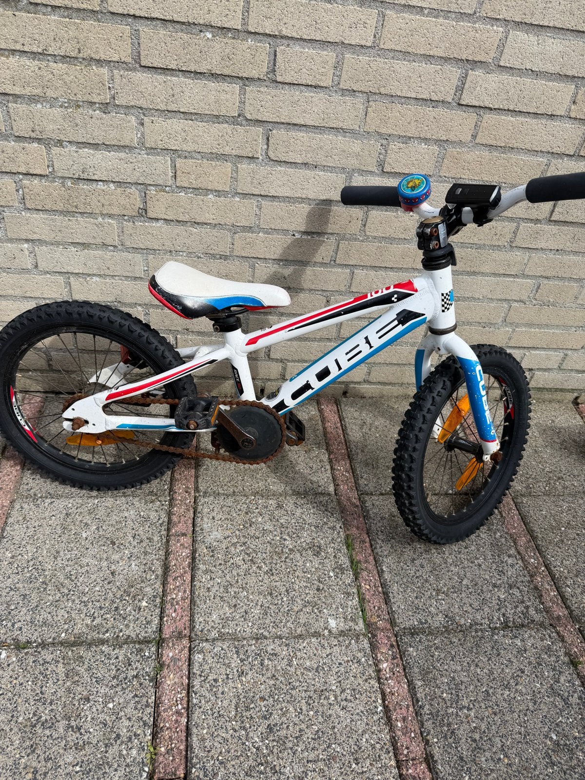 Cube kinderfiets  Wit/Blauw/Rood, Fietsen en Brommers, Fietsen | Kinderfietsjes, Gebruikt, 16 tot 20 inch, Velgrem, Ophalen of Verzenden