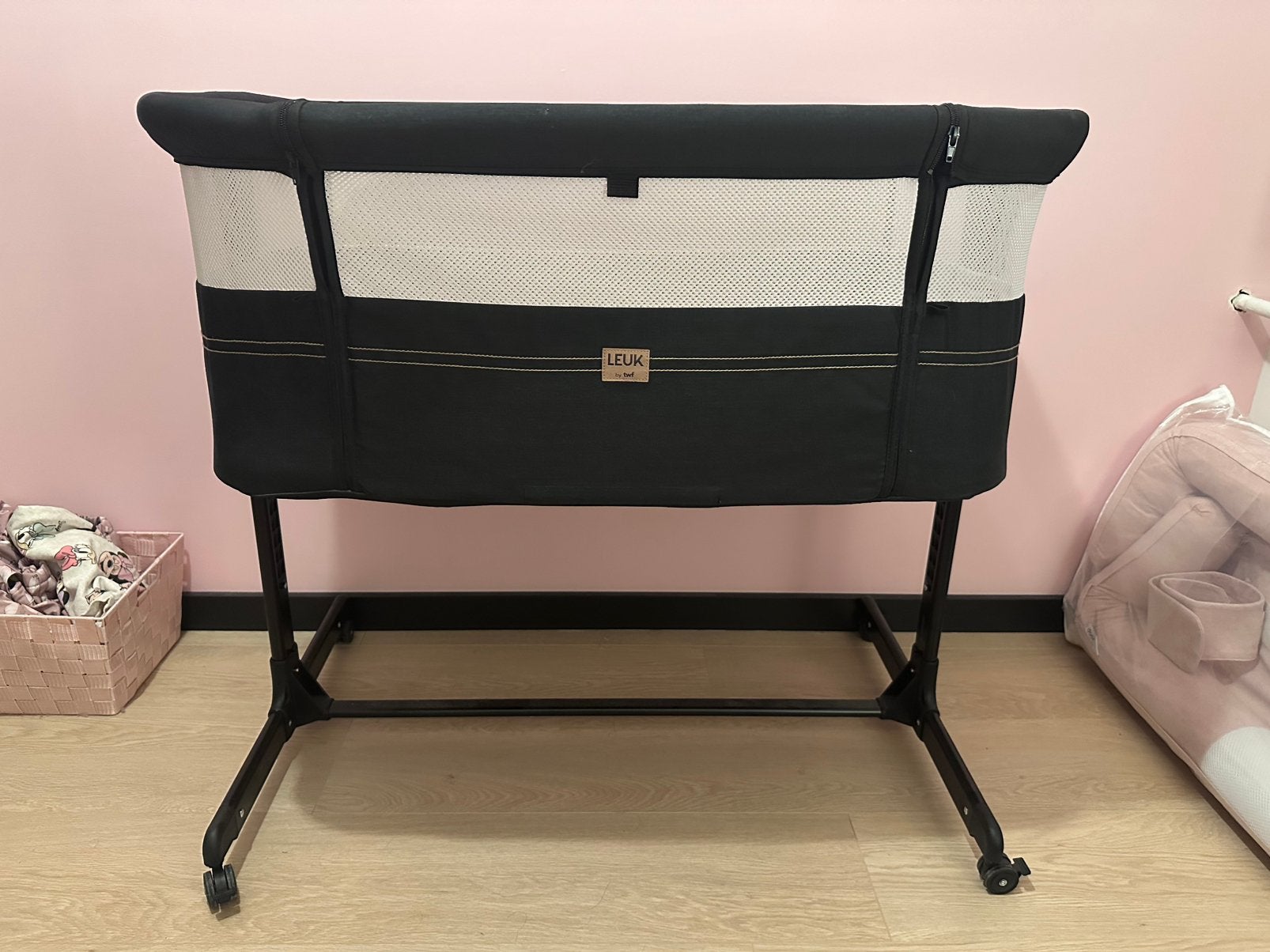 Co-Sleeper (Leuk by TWF) zwart incl. extra toebehoren, Kinderen en Baby's, Babywiegjes en Ledikanten, Ophalen, Gebruikt, Wieg