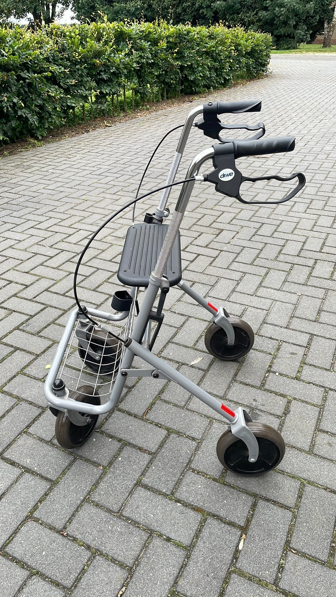 Rollator drive, Ophalen, Zo goed als nieuw