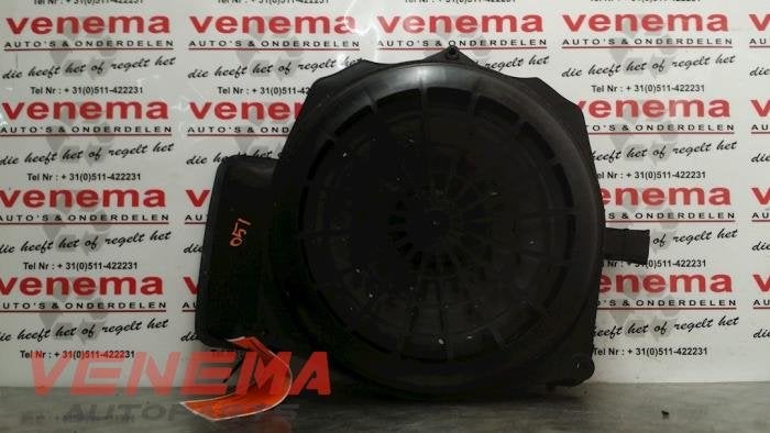 Subwoofer van een Audi A4, Gebruikt, -, -, -