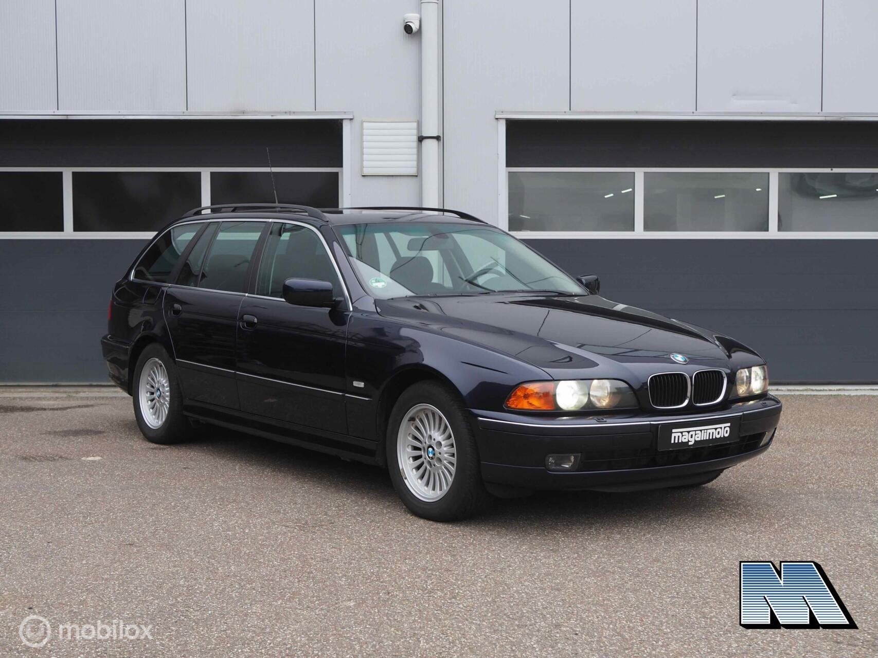 BMW E39 Touring 520i | Orient Blau | M52TU | Youngtimer, Automaat, Gebruikt, Zwart, 150 pk
