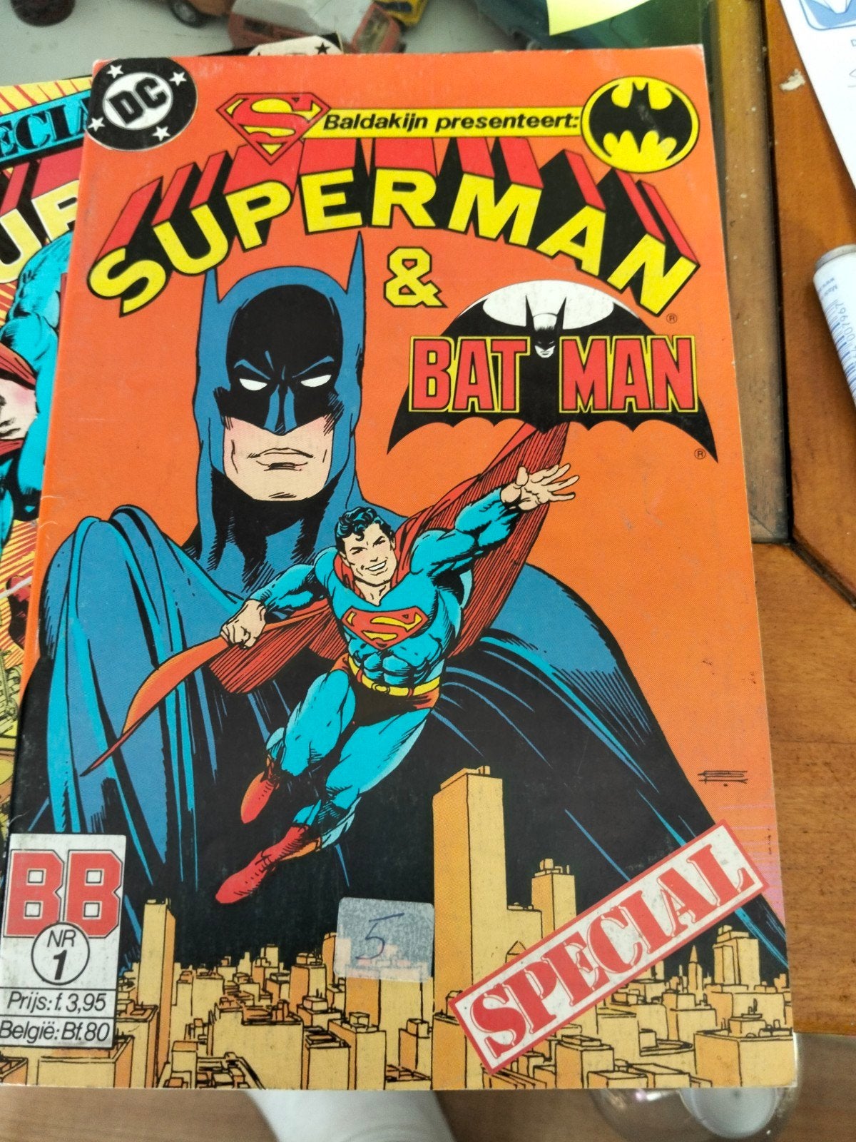 superman en bat man, Boeken, Strips | Comics, Meerdere comics, Ophalen of Verzenden, Zo goed als nieuw, Europa