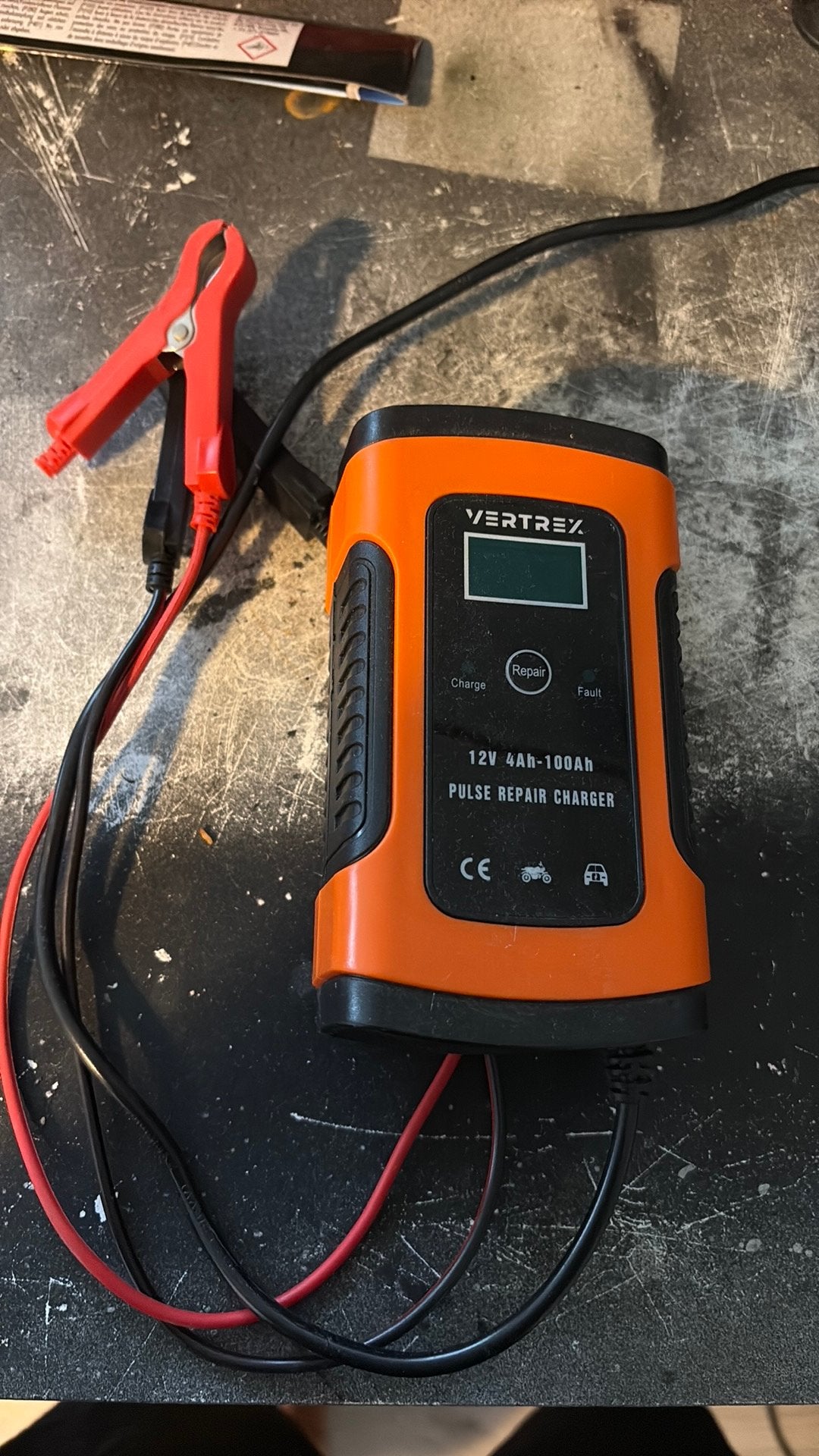 Vertrex acculader - drupellader - als nieuw, Auto-onderdelen, Accu's en Toebehoren, Ophalen of Verzenden, Nieuw