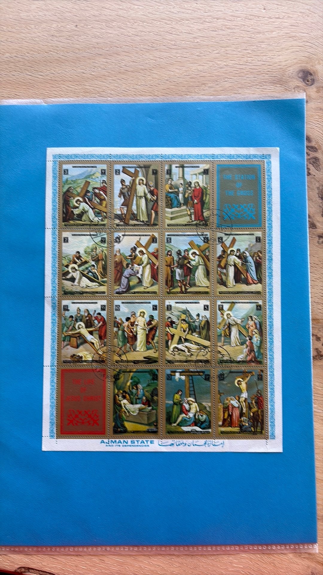 Kruiswegstaties op postzegels.Bijzondere afbeelding kruisweg, Antiek en Kunst, Ophalen of Verzenden