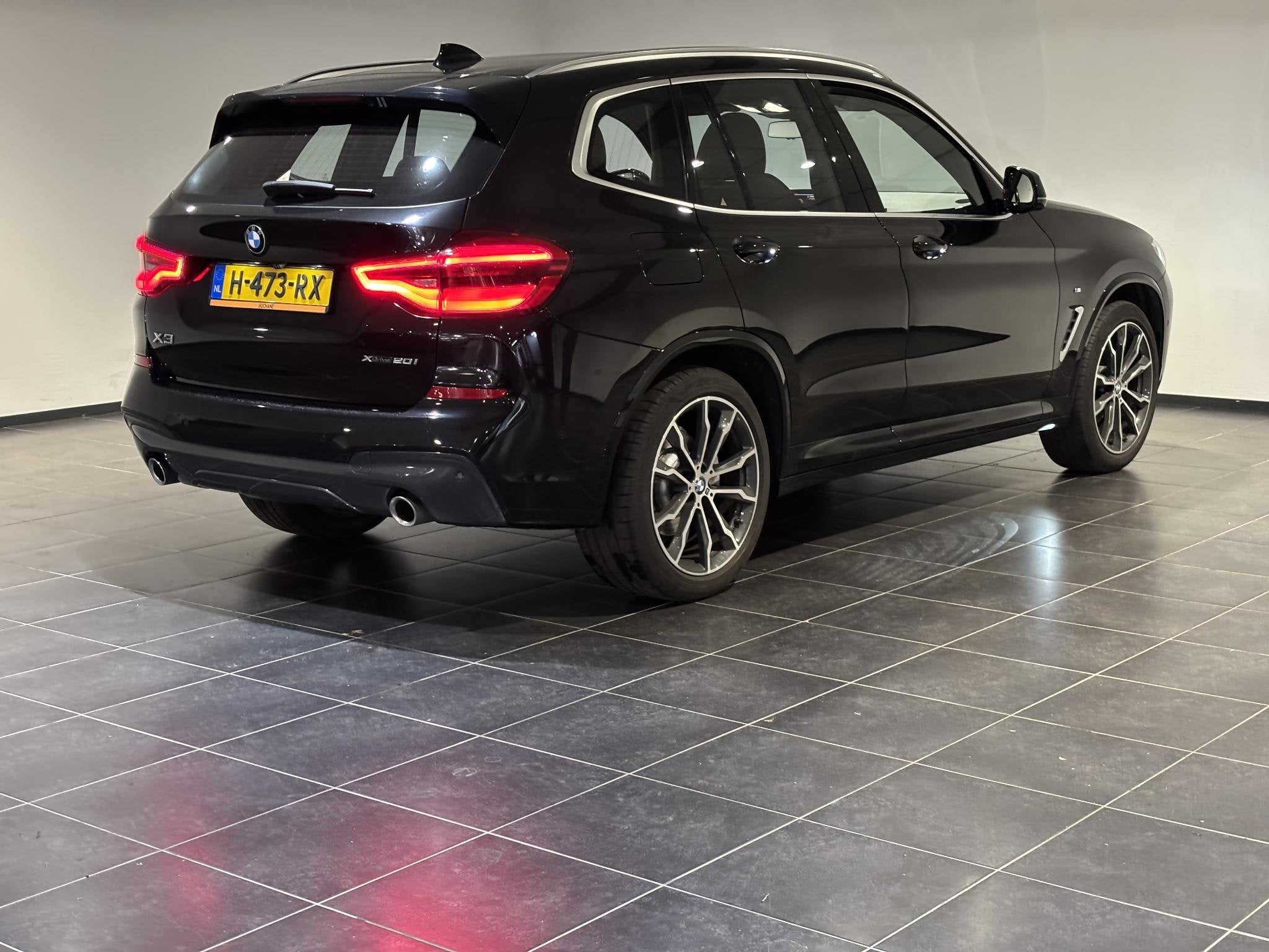 BMW X3 xDrive20i High Executive Edition | M-Sport | Apple Ca, Auto's, Automaat, 1998 cc, Gebruikt, 4 cilinders