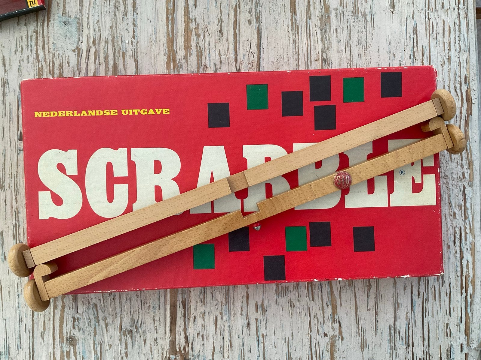 Vintage Scrabble - Nederlandse Uitgave - Compleet, Drie of vier spelers, Ophalen of Verzenden, Gebruikt