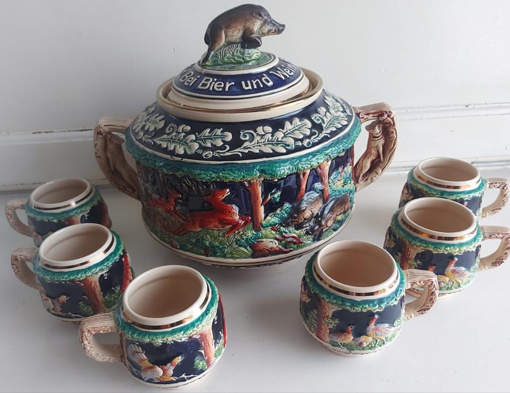 Antiek rumtopf aardewerk jacht jagen tafereel 6 bekers merk, Antiek en Kunst, Ophalen