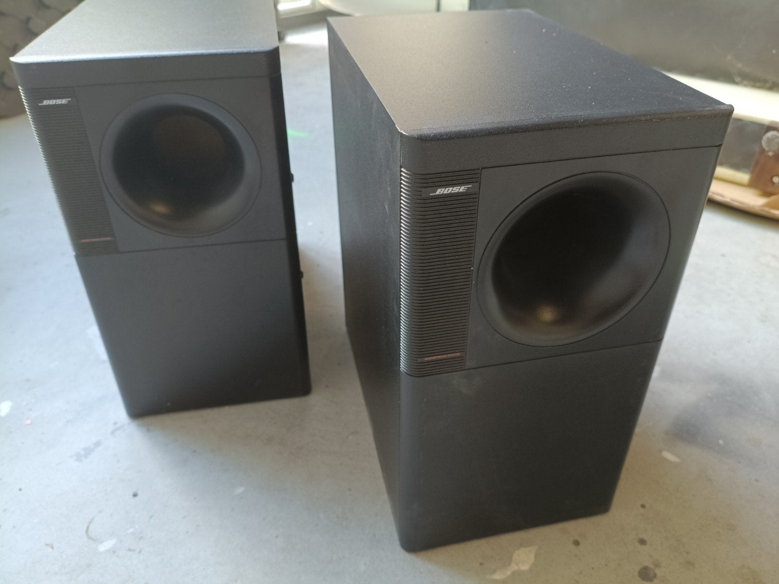 Bose FreeSpace 3 Acoustimass Subwoofers (2 stuks), Ophalen, Gebruikt, Subwoofer, 60 tot 120 watt