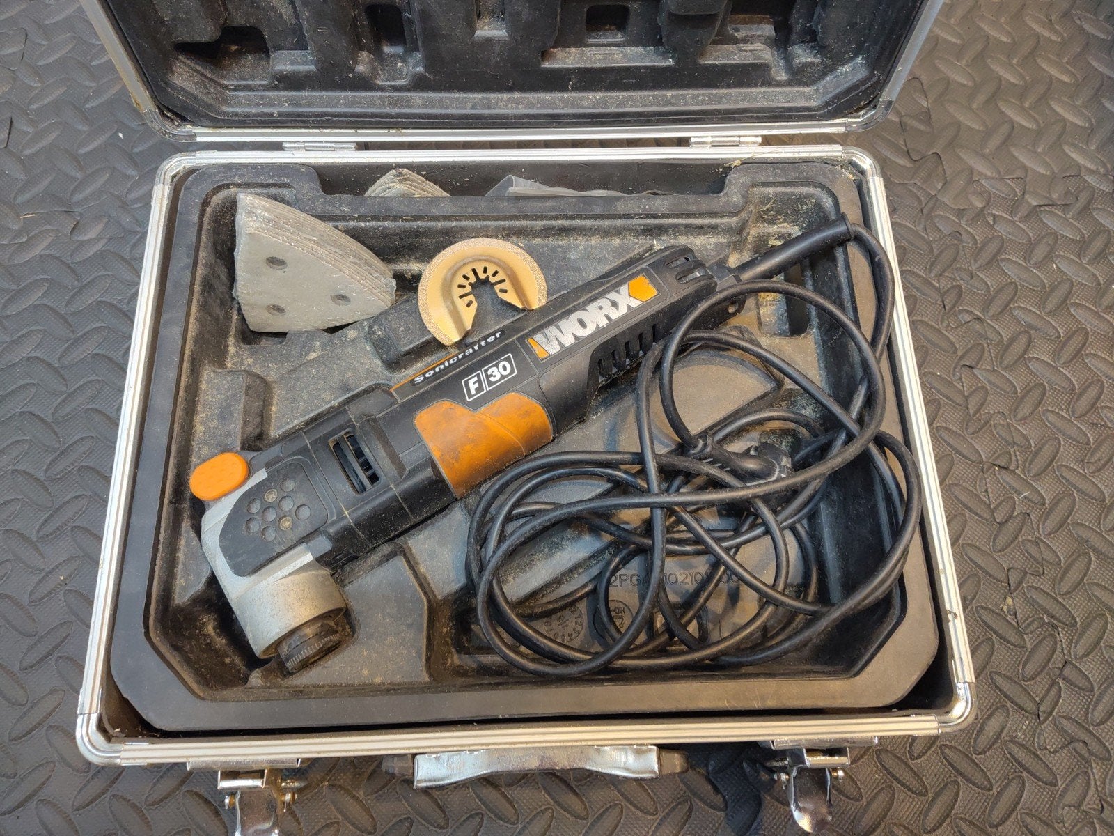 Worx Sonicrafter F30 Multitool in koffer, Doe-het-zelf en Verbouw, Gereedschap | Overige machines, Ophalen of Verzenden