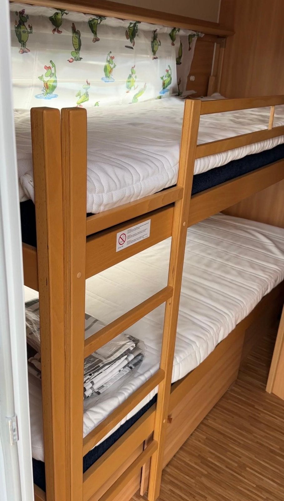 Matras toppers stapelbed, Caravans en Kamperen, Ophalen, Zo goed als nieuw