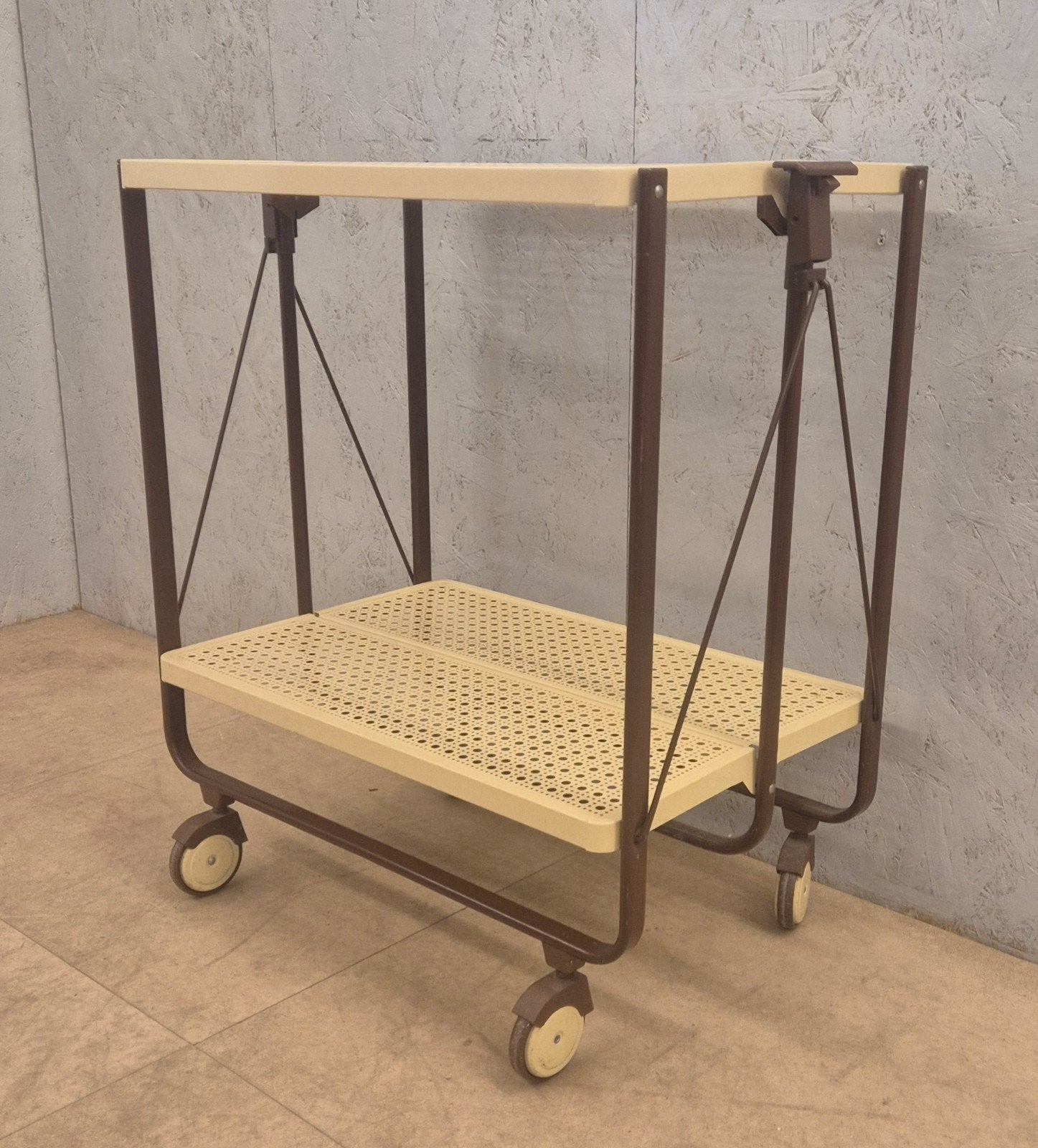 Vintage FRZ inklapbare serveerwagen op wielen – jaren 70, Ophalen, Kunststof, Gebruikt, FRZ