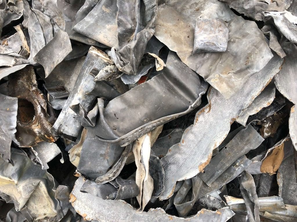 Gezocht: 100kg oud lood, Ophalen