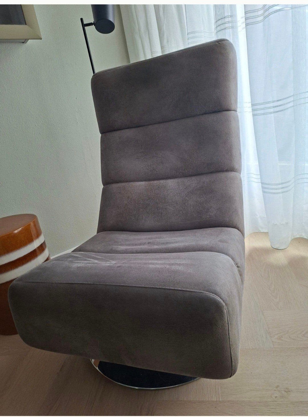 Grijze relaxstoel - Comfortabel en stijlvol, Ophalen, Modern, Comfortabel, Gebruikt, Metaal