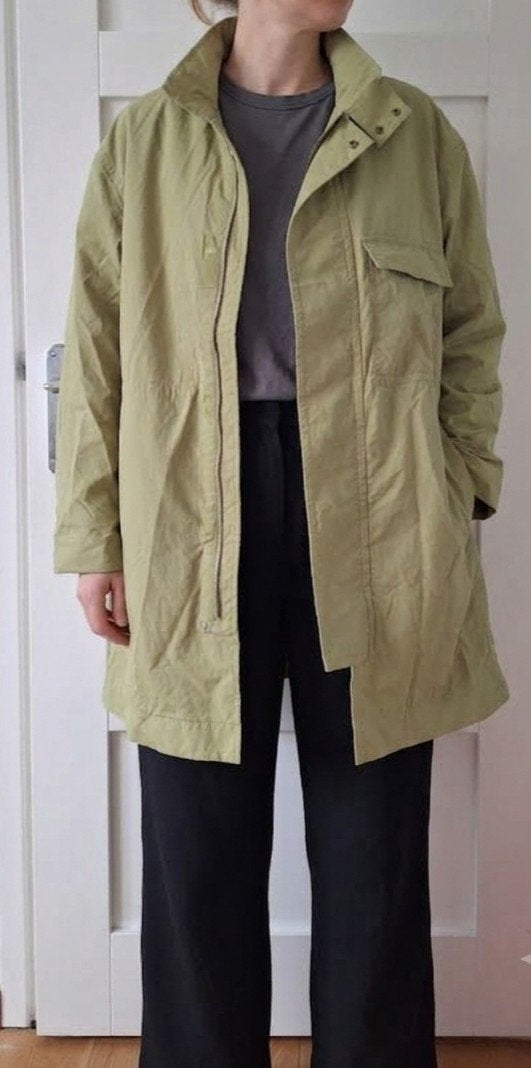 Leuk khaki jas van COS maat L, COS, Maat 42/44 (L), Ophalen of Verzenden, Zo goed als nieuw