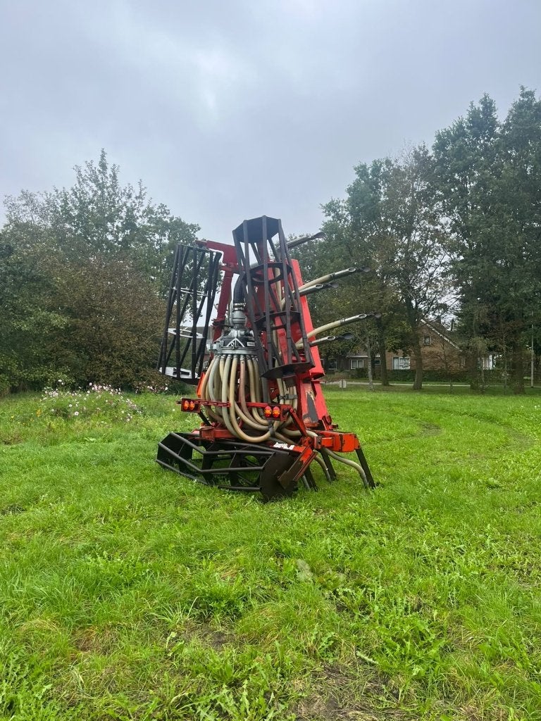 Bouwland bemester Evers Freiberger, Ophalen, Akkerbouw, Gewasbescherming en Bemesting