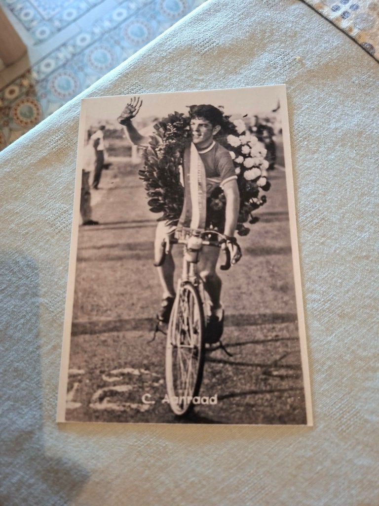 Foto (Repro) Cees Aanraad / Wielrennen, Ophalen of Verzenden, Zo goed als nieuw, Overige sporten, Poster, Plaatje of Sticker