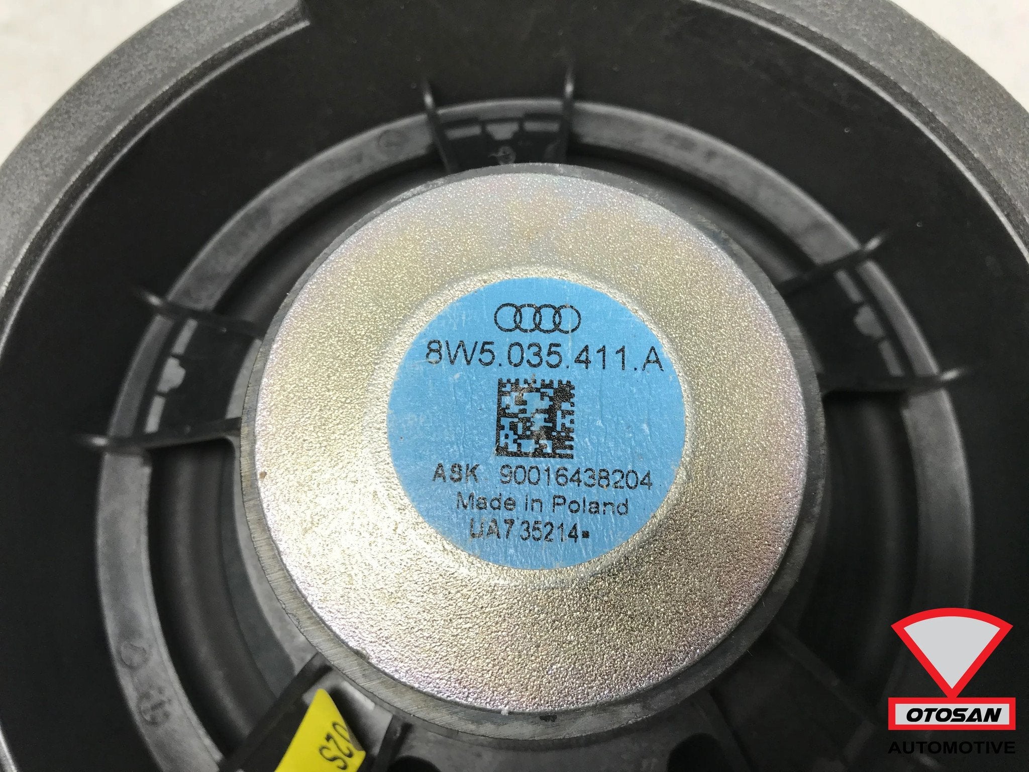 Audi A4 8W B&O Bang & Olufsen Speaker Achter 8W5035411A, Gebruikt, AUDI AG, Auto-Union-Strasse 1
85045  Ingolstadt, DE, Kundenbetreuung@audi.de