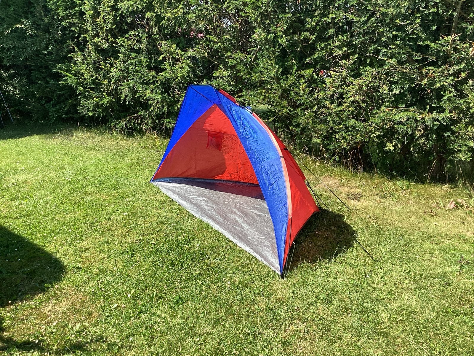 Strandscherm/ Strandtent - Blau/Rood - 270x120x120cm, Ophalen of Verzenden, Gebruikt, Tot en met 2