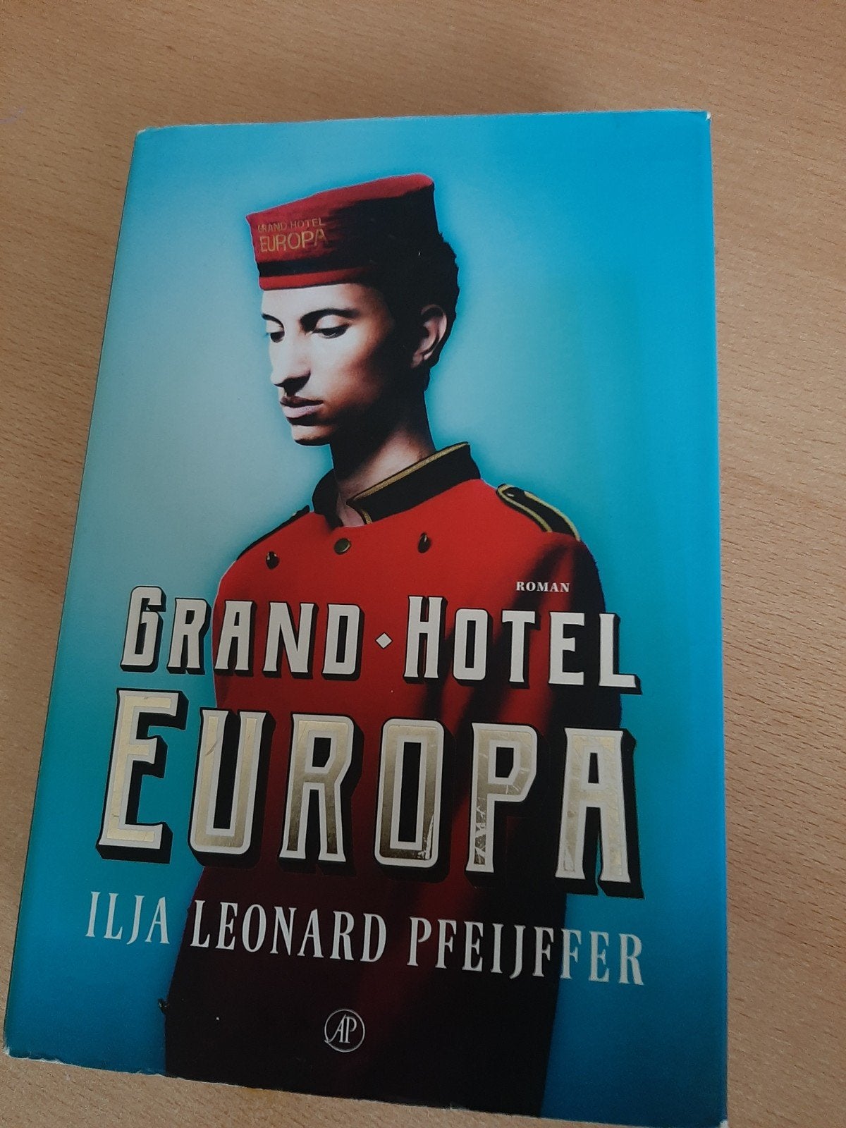 Ilja Leonard Pfeijffer - Grand Hotel Europa, Boeken, Ophalen of Verzenden, Zo goed als nieuw, Ilja Leonard Pfeijffer