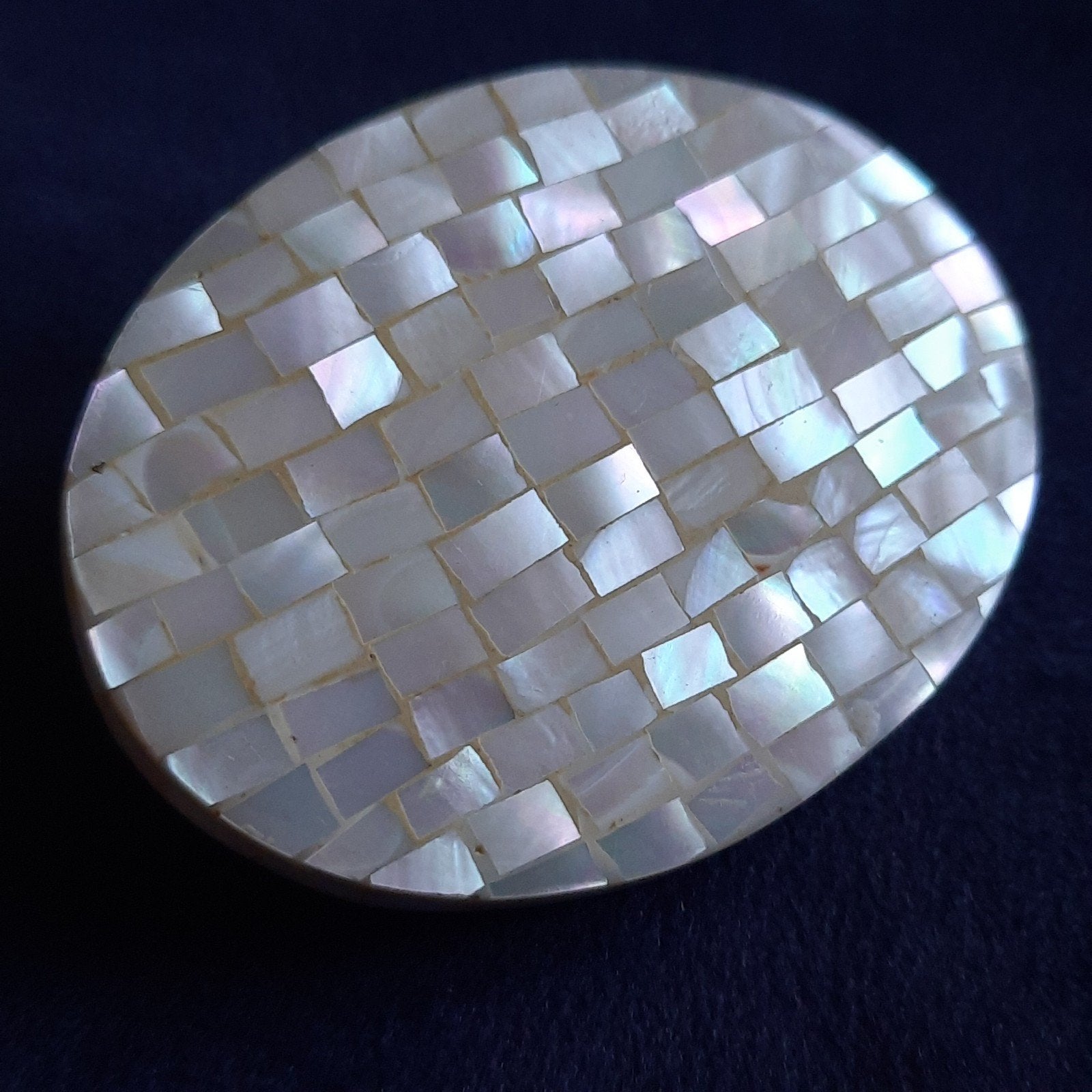 Broche met een Mozaïek van Parelmoer, Verzenden, Zo goed als nieuw, Zilver, Overige materialen