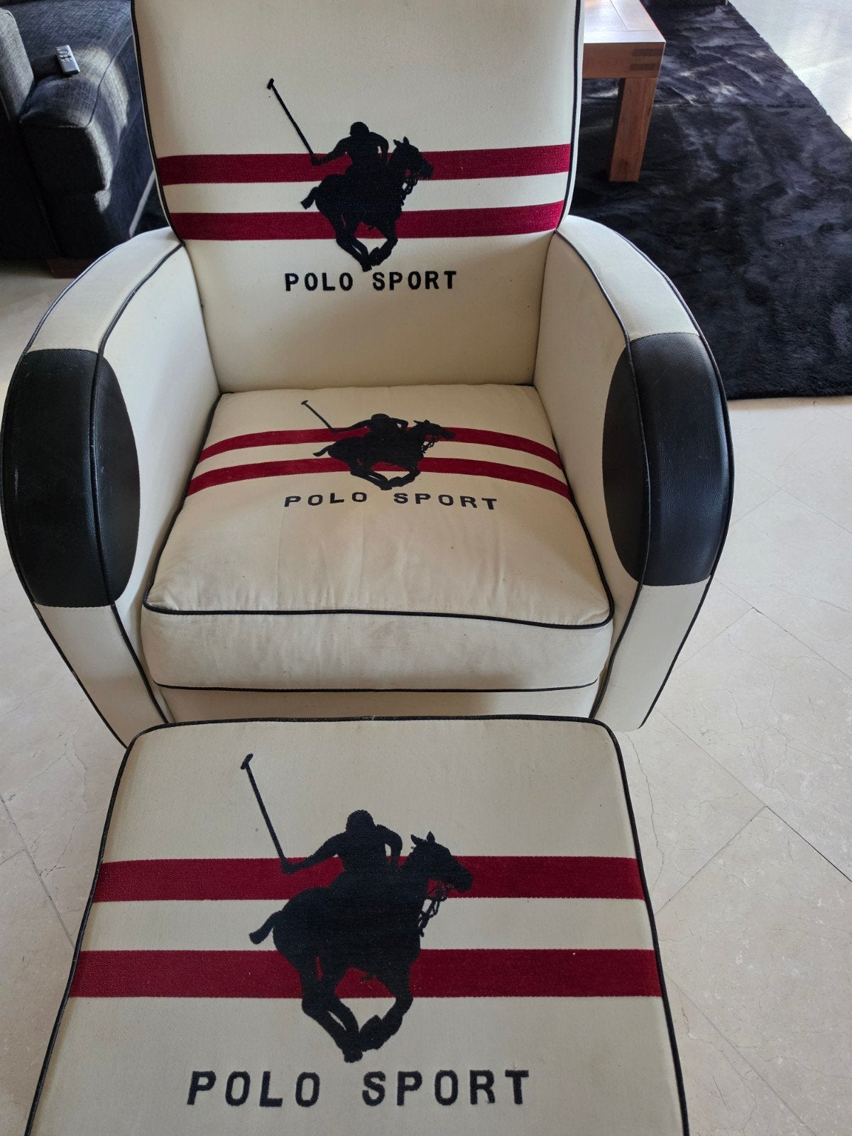 Stoel met poef van Ralph Lauren, Ophalen, Eenpersoons, Zo goed als nieuw, Minder dan 150 cm