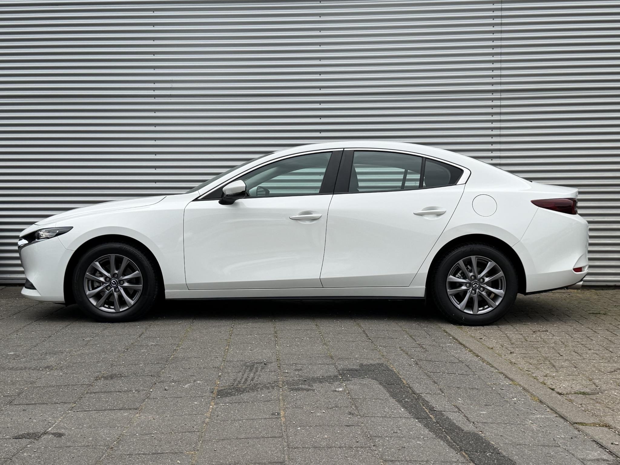 Mazda 3 2.0 e-SkyActiv-G M Hybrid 122 | Navigatie | PDC | De, Auto's, Mazda, Stof, Gebruikt, 4 cilinders, Origineel Nederlands