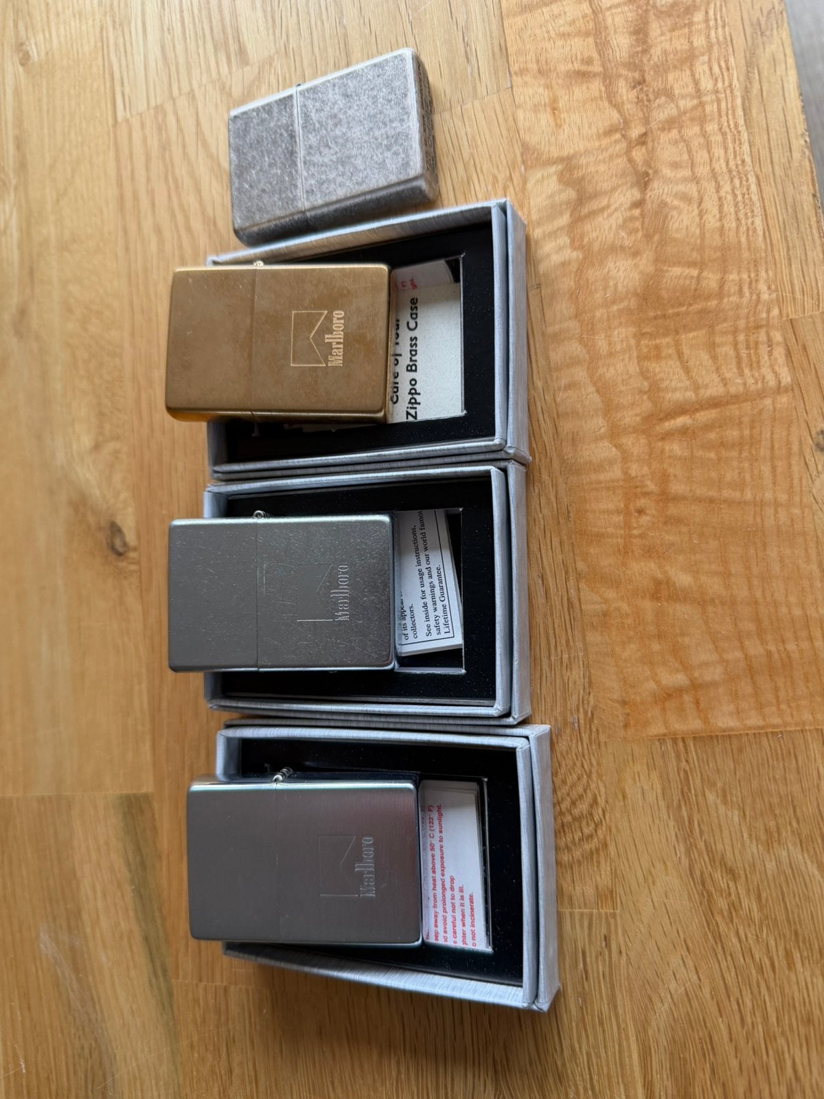 De Marlboro zippo’s., Ophalen of Verzenden, Zo goed als nieuw, Overige typen