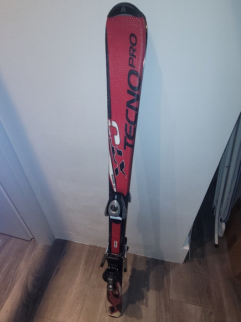 Gebruikte TecnoPro XT Junior ski's - 140 cm, Gebruikt, 100 tot 140 cm, Skiën, Ski's