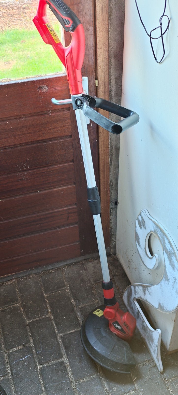 3 x Ferm Accus met set: Grastrimmer, Decoupeerzaag, Lamp, Ophalen of Verzenden, Gebruikt, Zaag, Ferm