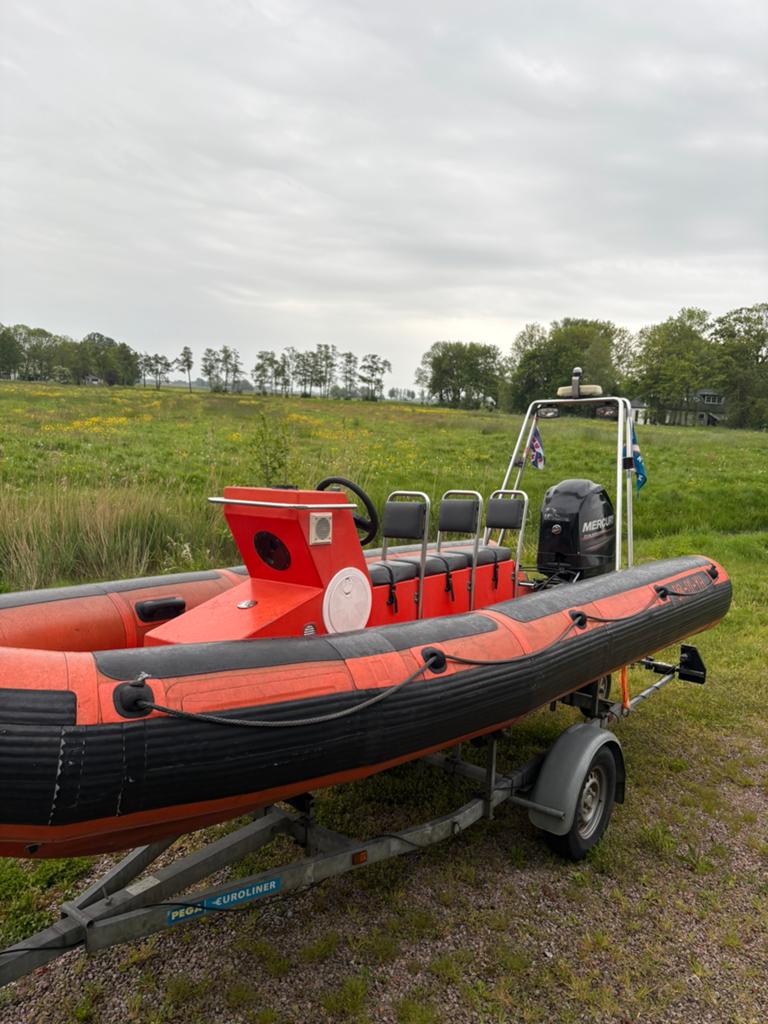 Avon 540, Mercury 115pk injectie (2014) incl Pega trailer, Watersport en Boten, Ophalen of Verzenden, Zo goed als nieuw, Avon