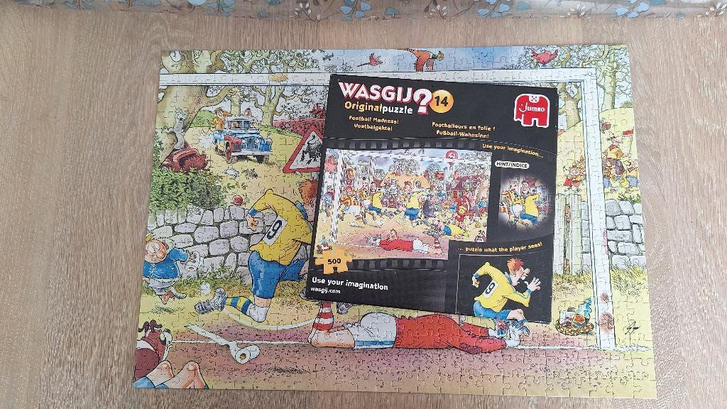 Wasgij 14 - Puzzel - Voetbalgekte! - 500 stukjes, Ophalen of Verzenden, 500 t/m 1500 stukjes, Zo goed als nieuw, Legpuzzel