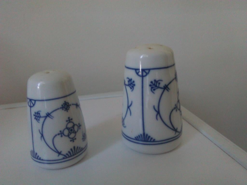 TE KOOP SAKSBLAUW ZOUT EN PEPER STELLETJE, Overige materialen, Overige typen, Ophalen of Verzenden, Zo goed als nieuw