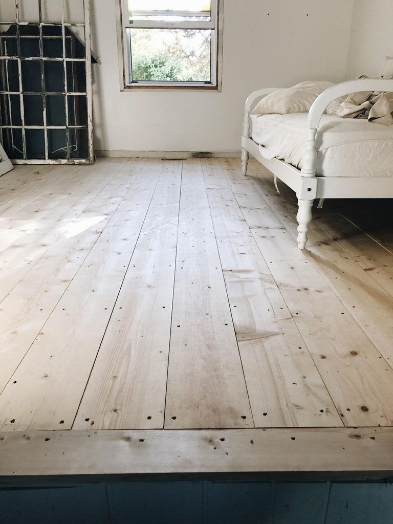 Pine vloeren houten vloerdelen massief topkwaliteit!!, Ophalen of Verzenden, Nieuw, 75 m² of meer
